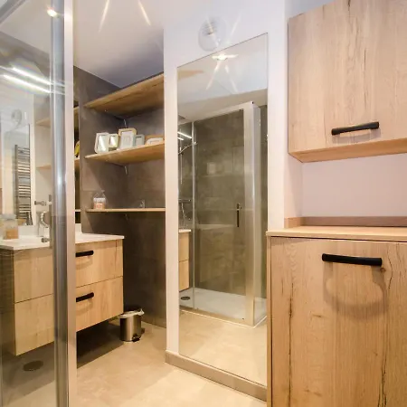 3 Etoiles, Wifi, Parking, Balcon A - Fr-1-343-201