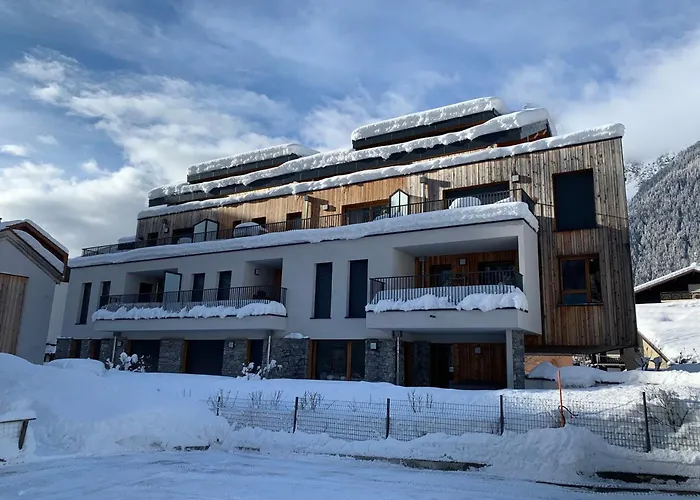 3 étoiles, Wifi, Parking, Balcon à - Fr-1-343-201